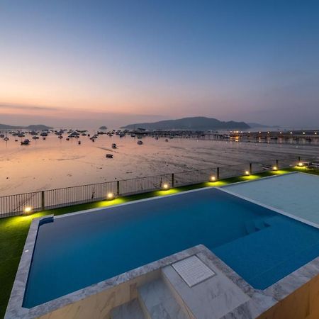 Shin Arch39 Phuket Beach Front - Sha Plus Chalong Ngoại thất bức ảnh