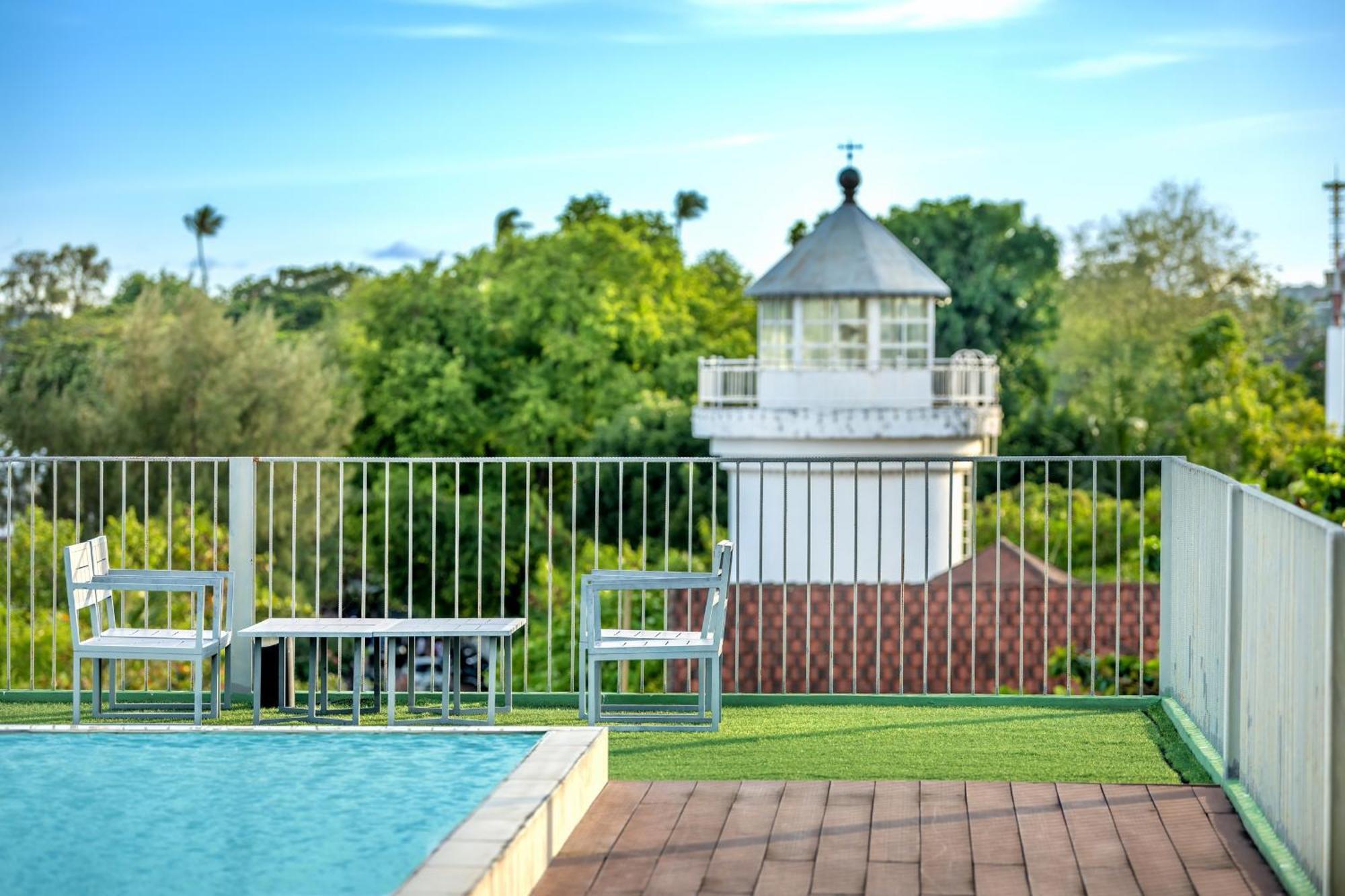 Shin Arch39 Phuket Beach Front - Sha Plus Chalong Ngoại thất bức ảnh