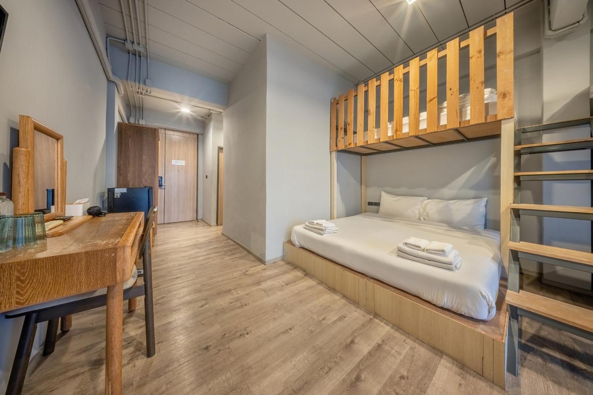 Shin Arch39 Phuket Beach Front - Sha Plus Chalong Ngoại thất bức ảnh