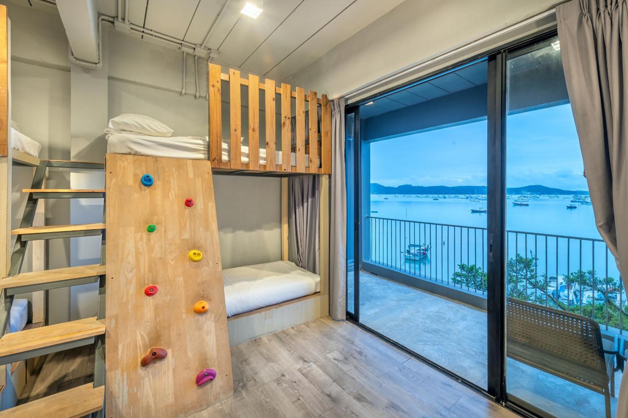 Shin Arch39 Phuket Beach Front - Sha Plus Chalong Ngoại thất bức ảnh