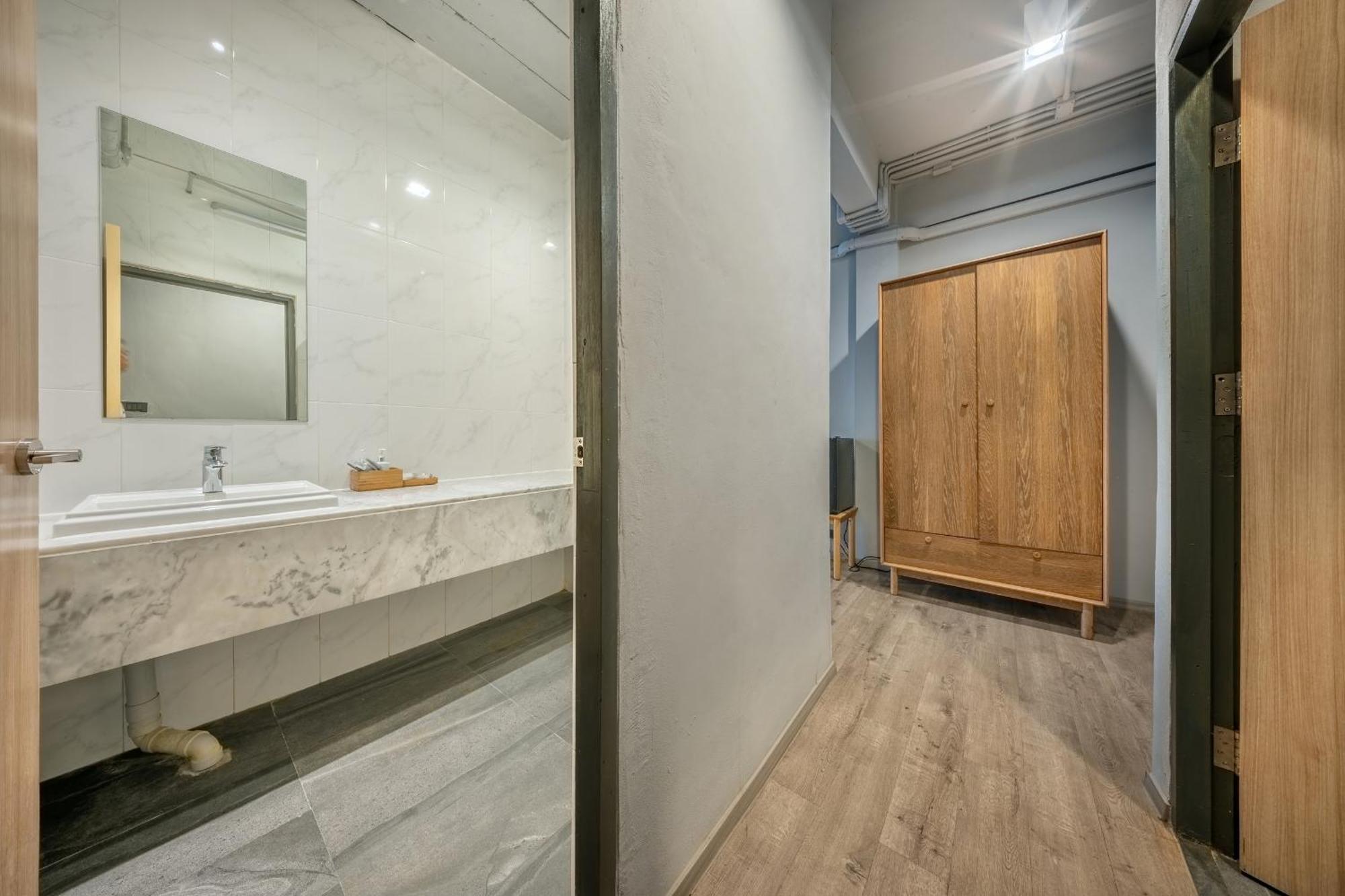 Shin Arch39 Phuket Beach Front - Sha Plus Chalong Ngoại thất bức ảnh