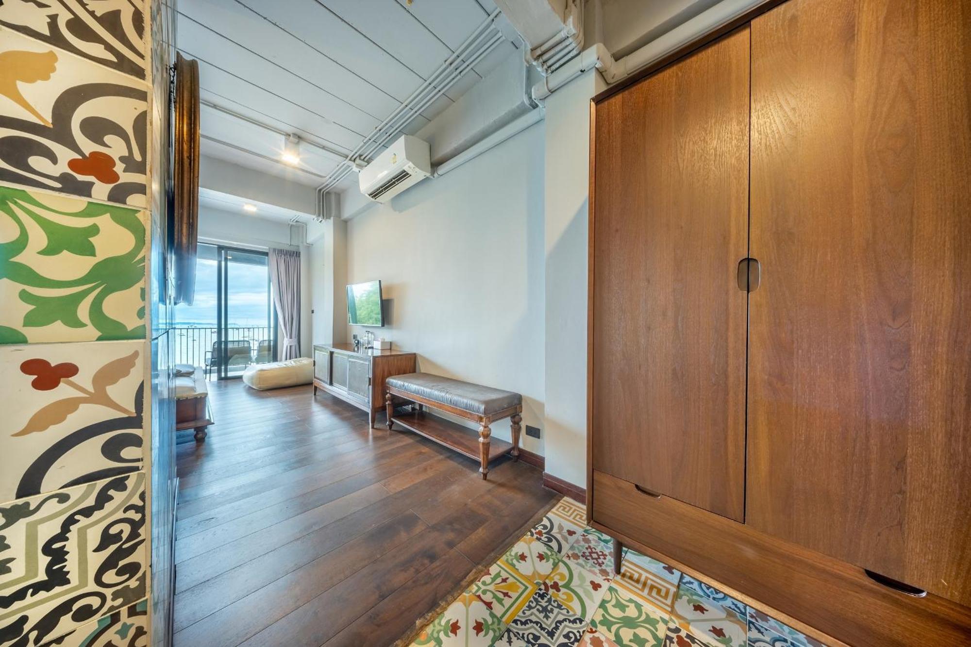 Shin Arch39 Phuket Beach Front - Sha Plus Chalong Ngoại thất bức ảnh